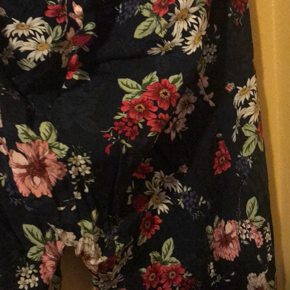 SiZe 4 torrid floral pant